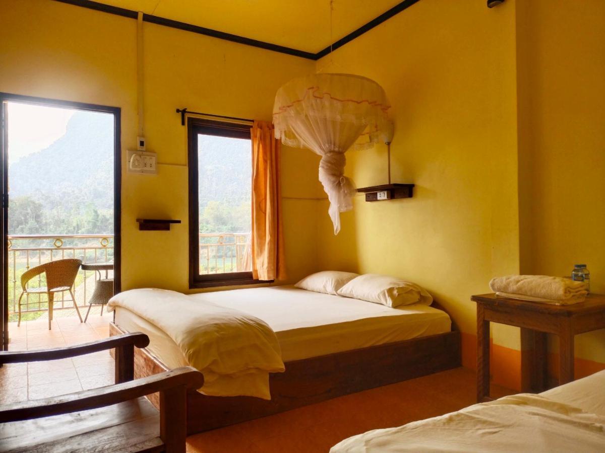 Pdv Guesthouse Muang Ngoi 외부 사진